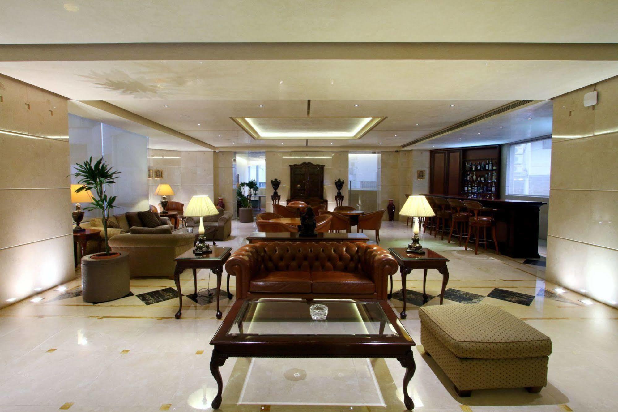 Promenade Hotel Zalqa Екстер'єр фото